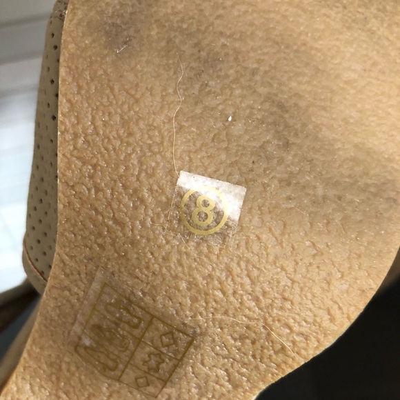 Greenwich Village women’s heels - Picture 10 of 11